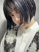 メイカ(MEIKA)&nbsp;【 グレーアッシュ × ミニボブ 】浅野美紀