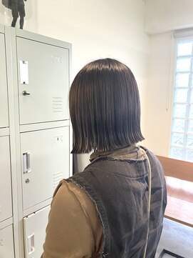 シュガール(Sugarlu) 切りっぱなしボブ