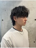 マッシュウルフ波巻きスパイラルミディアムメンズツーブロック