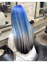 オズ 梅田店(OZ)&nbsp;原色ブルー×ホワイトシルバー×インナーブラック/エクステ40枚