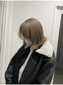 ミルクティーベージュ