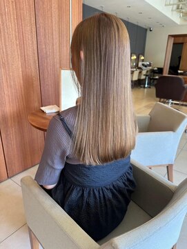 トップヘアー アヴェニュー 刈谷(TOPHAIR Avenue) ツヤツヤ！ベージュカラー