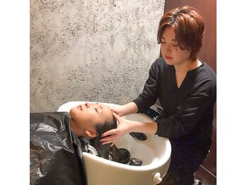 リルバイスニップ(Ril by snip)の写真/【贅沢ヘッドスパ】思わず眠る極上体験。疲れ・頭皮ケアを同時に叶える♪全国TOP30のスパニスト在籍