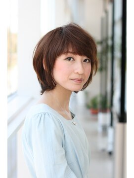 ミスエッセンス(MISS ESSENCE) 大人ショートレイヤー/ミスエッセンス竹下