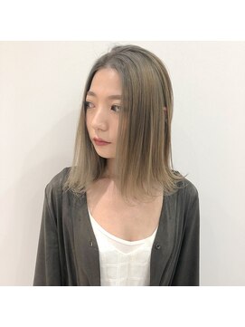 ギフト(GIFT) ハイトーンカラー[ヘーゼルベージュ/ミルクティアッシュ]