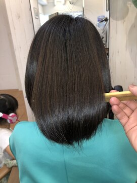 アコンプリッシュ 代官山 恵比寿(accomplish) ミルキーアクアミネコラ