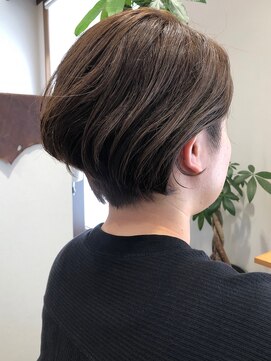 ヘアーウニール(Hair Unir) 大人のツーブロック＋アクアミントカラー