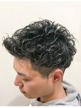 ヘアーワークス ヘルム 渋谷店(HAIR WORKS HELM) 2ブロックパーマ