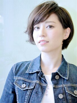 エムスラッシュ みなとみらい馬車道店(M SLASH) M.SLASH馬車道/耳かけ/斜めバング/大人可愛い/ショートウルフ/z1