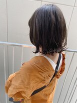 モルニ(MORNI)&nbsp;モカブラウン_マロンベージュ Aラインボブ かきあげ