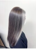 アクセントに!フェイスフレーミングシルバー