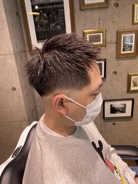 ステイゴールド 新百合ヶ丘(STAY GOLD) スキンフェードスパイキーアップバング