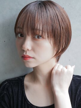 カライング(ing) 大人可愛い20代30代40代黒髪前下がりひし形小顔ボブ丸みショート