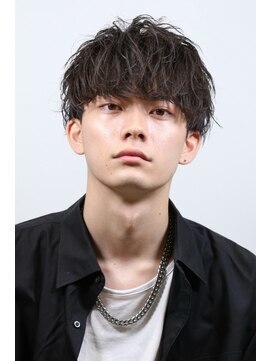 リップス レイ ギンザ(LIPPS Ray GINZA) ツイストスパイラル刈り上げマッシュ