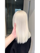 モニカ 原宿店(MONIQA)&nbsp;ホワイト