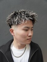 メンズグルーミングナンバーナイン(MEN'S GROOMING NUMBER NINE)&nbsp;ホワイトメッシュ/フェード/【早田隼哉】