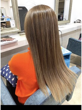 アンジュベイナハ (Ange Bay NAHA) デザインベージュ