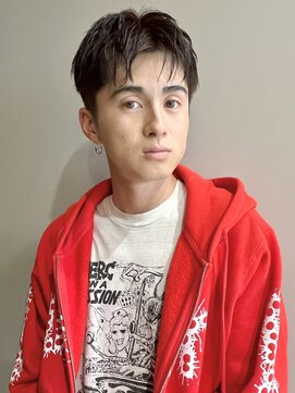 イギー(igggy) メンズカット　パーマ　メンズカラー　ショート　透明感カラー