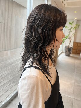 トップヘアーヒルズ 安城(TOP HAIR HILLS) ミディアムパーマ髪型20代30代40代前髪あり前髪無し面長丸顔