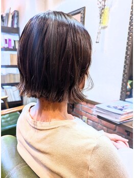 クロマ(CROMA)の写真/白髪ぼかしで自然な艶髪へ！カラーの持ちが良いサロンでリラックスできる空間を☆