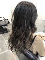 イズミ(izumi)&nbsp;ハイトーングラデーションカラー