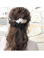 ヘアメイク ヴァロ(Hair Make VaLo)&nbsp;ハーフアップアレンジ