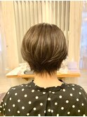 襟足タイトハンサムショート透明感グレージュハイライト/亀戸