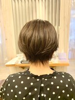 アンプリュス リアン(1+ Unplus lien)&nbsp;襟足タイトハンサムショート透明感グレージュハイライト/亀戸