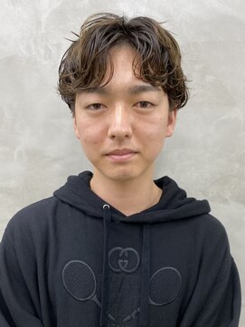 スー 渋谷(suu) ナチュラルパーマセンターパートマッシュ