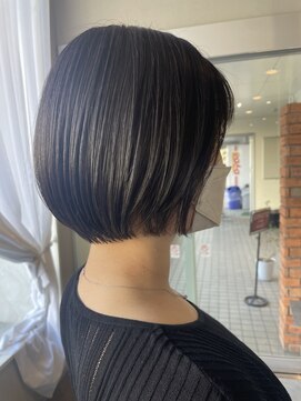 アットラップレーヴ(attrape-reve) 丸みボブ/丸みショート