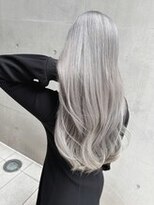 ディア(.eer)&nbsp;プラチナグレージュ★ハイトーンロングヘア/ケアブリーチ/南船場