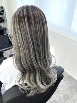 ソヨン 伊那店(SOYON)の写真/[透明感×立体感]で憧れの外国人風カラーもお任せ![伊那]