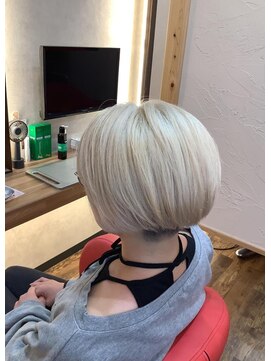 ロータス(LOTUS) ホワイトカラー/ツーブロック