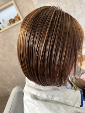 サーディースリーエーカーズヘアスタジオ(33Acers Hair Studio) カッパーブラウン