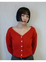 ルーム(Loom.)&nbsp;黒髪ボブぱっつん前髪ボブミニボブ切りっぱなしボブ