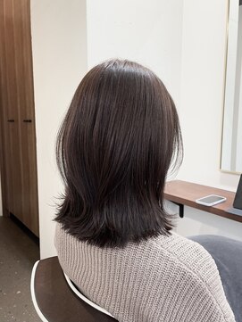 ポピイズ(POPPIES) ミディアムボブ【外ハネ/マロンブラウン】