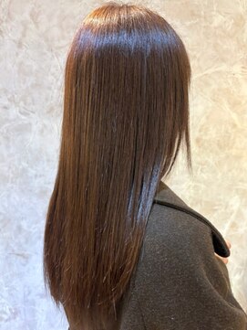 ダブルバイグリッター(W by GRITTERs) 髪質改善トリートメント　グレージュ　艶髪　ストレート