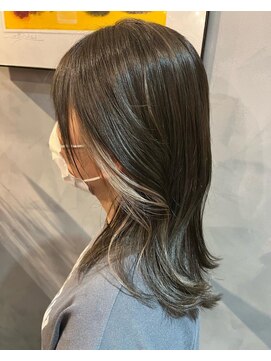 レニー(Reny) イヤリングカラー×くすみベージュ＠◎20代30代40代