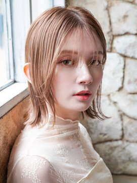 カライング(ing) 大人可愛い20代30代40代黒髪前下がりショートボブ丸みショート◎