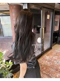 グレーブラウン