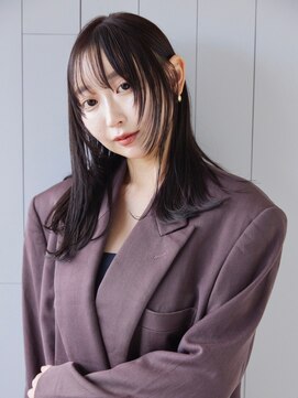 アルバム 新宿(ALBUM SHINJUKU) グレージュおくれ毛顔周りレイヤーロング_F40324