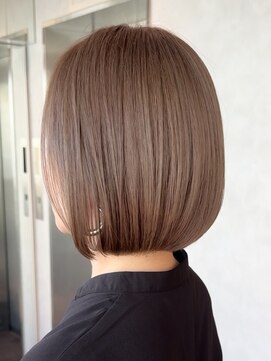 ソワネ 表参道(soigne) 表参道髪質改善カラーウルフショートカットベージュアッシュ50代