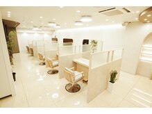 ［丁寧なカウンセリング］ × ［ホッとできる空間］　loca　reselのこだわり