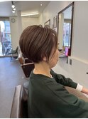 ショートボブ