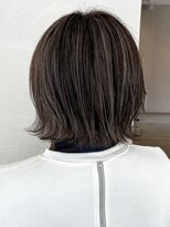 オーバル(OvaL)&nbsp;３Dハイライト切りっぱなし外ハネボブ