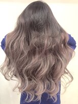 ロマリア(Lomalia)&nbsp;【Lomalia表参道/原宿】グラデーションカラー×ロングスタイル