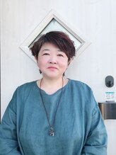 美容室ヘアーオブドレス 古川 恵子