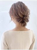 シニヨンアレンジ_チェリーブラウンフェミニンロング_ba332141
