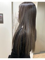 ループ(LOOP) ロングヘア/ベージュ/ハイライト