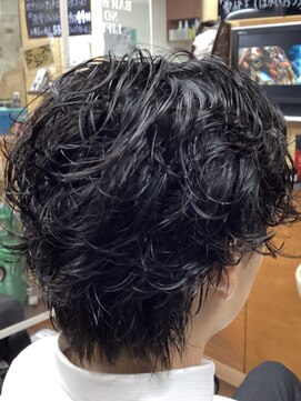 コダマ 新大塚店(KODAMA) センターパートミディアムパーマスタイル（マッシュパーマ）